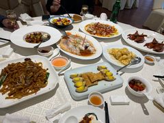 -顺峰海鲜酒楼(省府店)