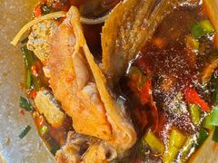 -肖肖酸萝卜鱼火锅(总店)