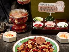 -渔语鱼新川菜Bistro(万象天地店)