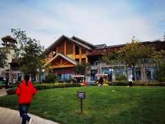 -扁鹊湖阿尔卡迪亚国际度假酒店