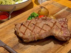 谷饲厚切肉眼扒配薯菜-森Some Fusion(荔湾店)