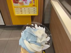 -麦当劳(上海虹桥站30B检票口楼上)