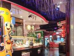 -四海一家自助餐(益田假日广场店)