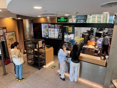 大堂-麦当劳(展览路店)