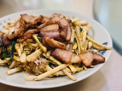 笋炒烧肉-桂花园农庄