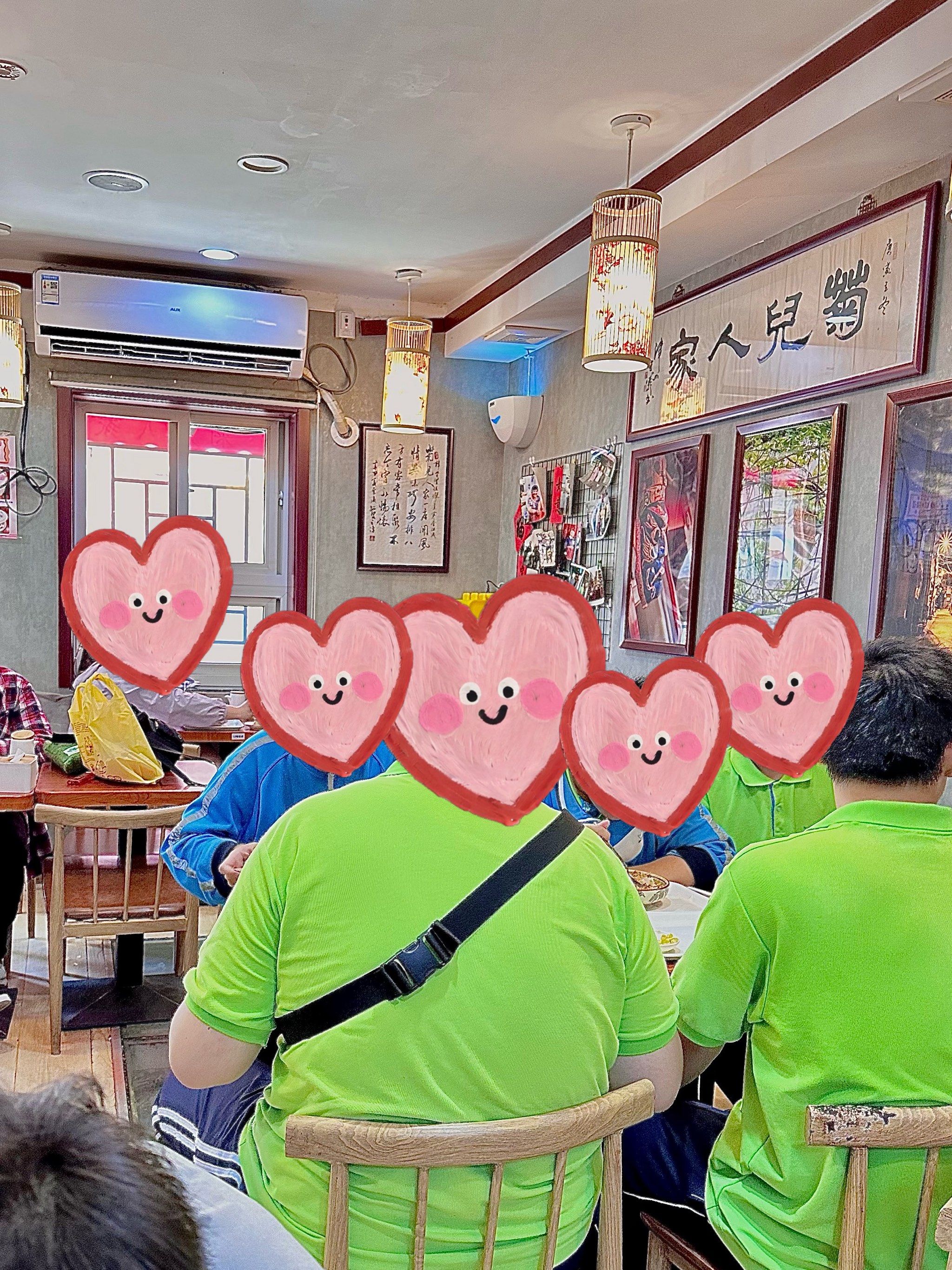 北京南锣鼓巷胡同小破店!卤肉饭不限量!