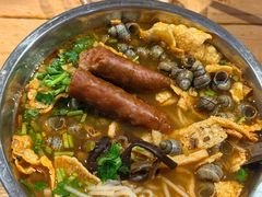 -柳州肥姨妈大骨螺蛳粉(沙河店)