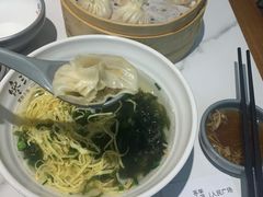 -馋三尺蟹粉小笼(人民广场店)
