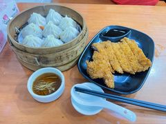 -莱莱小笼·乔艾