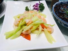 -翠山·映月湖景餐厅(映月湖公园店)