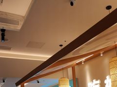 -肥肥虾庄·金牌油焖大虾(汉口城市广场店)