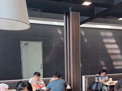 -麦当劳(深圳北站高铁店)