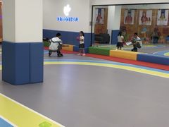 -米高蓝斯克国际轮滑中心(中铁建店)