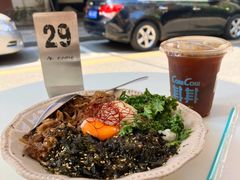 -CowCow其其·牛杂咖啡公司(六运店)