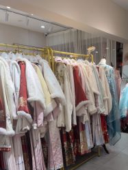 -一揽芳华汉服旗袍体验馆(拙政园店)