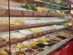 -小蛮椒麻辣烫·麻辣拌(青浦宝龙店)
