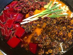 -周幺妹重庆老火锅(银泰城总店)