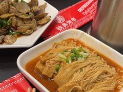 -许哥东北烧烤·铁丳烤串·宫后夹肉(繁花中心店)