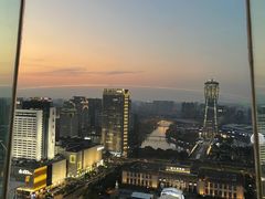 -Hi City·城市之巅