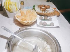 -狐狸爱上椰子鸡(滨江星光大道店)