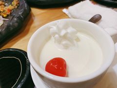 杏仁豆腐-鲔屋寿喜烧