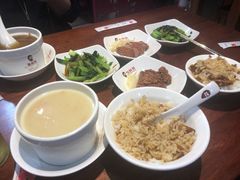 -胡须张鲁肉饭(美食文化馆店)