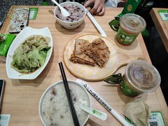 -甲乙饼·北京手工肉饼(西直门凯德茂店)