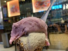 草莓冰淇淋-VENCHI 闻绮(北京国贸商城店)