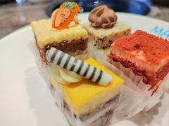 -曼格活海鲜·牛排自助(光明蓝鲸店)