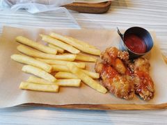 -必胜客(绿地新都会店)