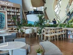 -抱抱地球咖啡馆(国家海洋博物馆店)
