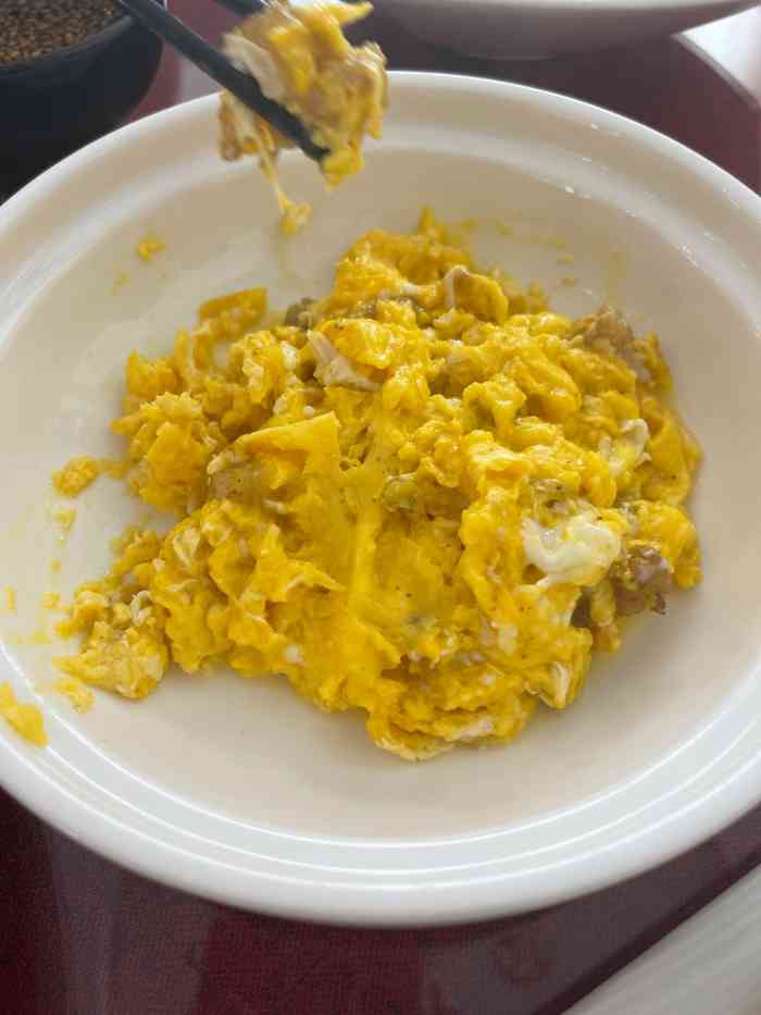 宽沟食府"口味算不错吧,但是价格不算签字,新开的饭.