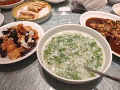 -侬佳蒸菜馆(听潮店)