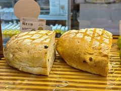 -BROAD面包路·欧式面包(龙湖时代C馆店)