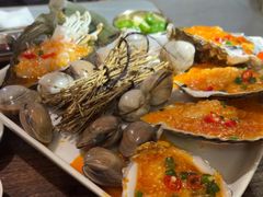 -围炉肉舍•炭烤活鳗•丹东海鲜烤肉(步行街店)