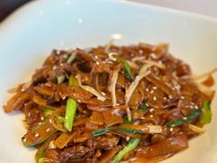 干炒牛河-馋遇江南·精致湖景雅宴(东方之门店)