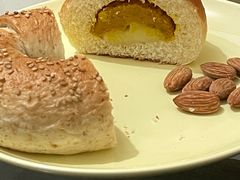 -沁屋面包店(人民东路店)