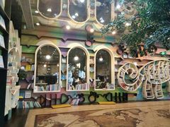 -钟书阁(松江泰晤士小镇店)