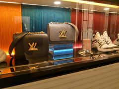 -LV路易威登(贵和购物中心店)