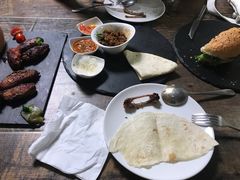 -HIGH FIVE哈福手工汉堡(桂林路店)