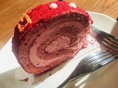 草莓红丝绒瑞士卷-星巴克(厦门SM新生活广场店)