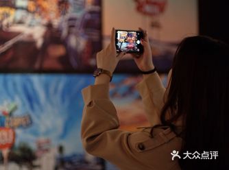 【明星同款打卡】光/谱 鲍勃•迪伦艺术大展