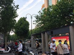 -新佳丽时尚广场