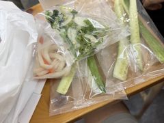 -Bánh Mì Huynh Hoa
