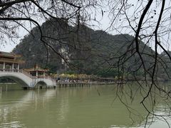 -星湖旅游景区七星岩