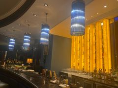 -龙虾酒吧扒房(宁波香格里拉店)
