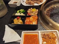 -嘿嘟嘟·肋条烧肉放题(爱融荟城店)