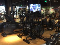 器械区-VLines耀能运动24小时·月付制健身(京广桥店)