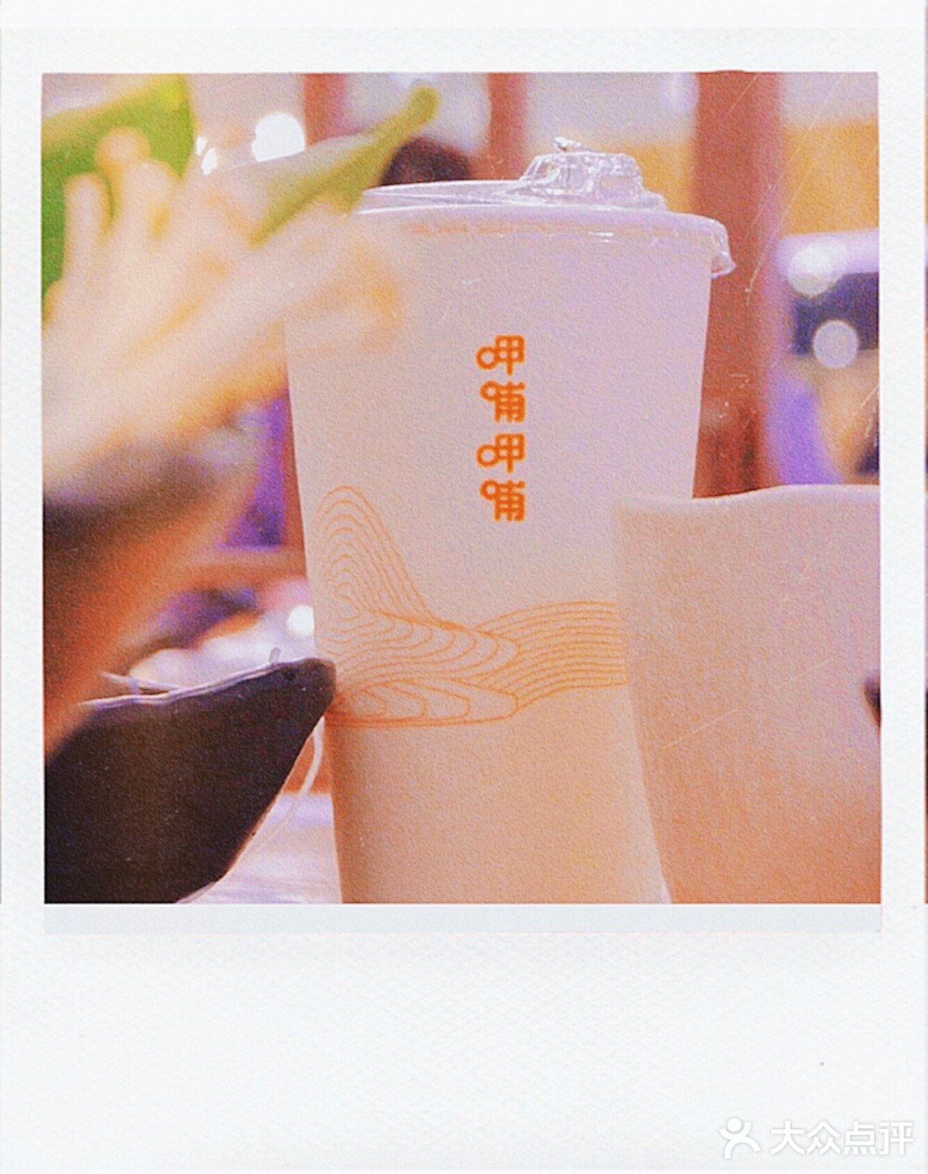 【贵阳首家】奶茶比火锅有名的呷哺呷哺