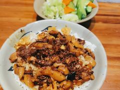 -红猪卤肉饭(大西洋美食城店)